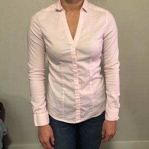 Pink h&m button down shirt🔵